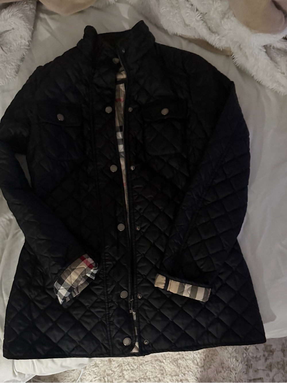 Burberry Black Quilted Jacket with Signature Check Lining - Picture 3 of 5